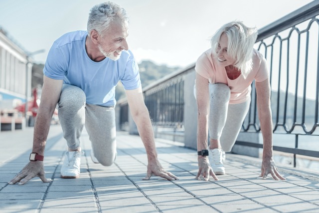 5 Tipps, um im Alter gesund und fit zu bleiben