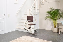 Treppenlifte testen im Fachzentrum für Treppenlifte in Ilmenau: Kostenfreie Probefahrten vereinbaren