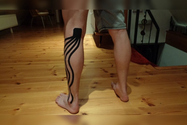 Kinesio Tape, kinesiologisch, Wellen, tapen, Wade
