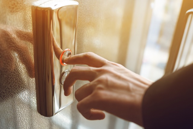 Homelift Kosten | Preise Aufzug ohne Schacht | innen | außen