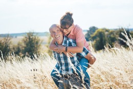 Beziehungstipps für Frauen & Männer: So bleibt auch eine alte Liebe jung