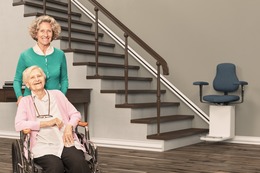 Treppenlift mieten & leihen (leasen) - Kosten, Erfahrungen und Anbieter im Überblick