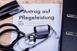 Entlastungsbetrag für die Pflege: So erhalten Sie 125 Euro von der Pflegekasse