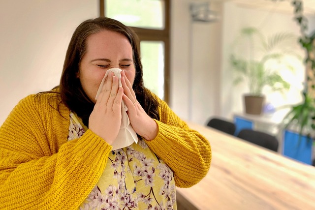 Hausstauballergie | Haustaubmilbe | Hausmittel | Soforthilfe